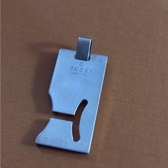 Gucci 925 Sterling Silver Pisces Pendant - Picture 1 of 5